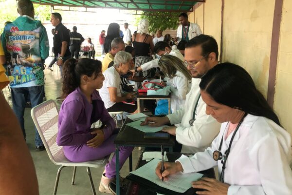 Gran Misión Viva Venezuela brinda mensualmente bienestar a cultores portugueseños