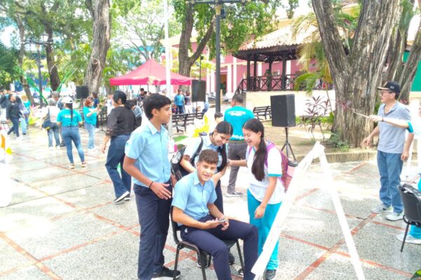 Celebración de la semana del artista plástico en Guanare rinde homenaje a Armando Reverón
